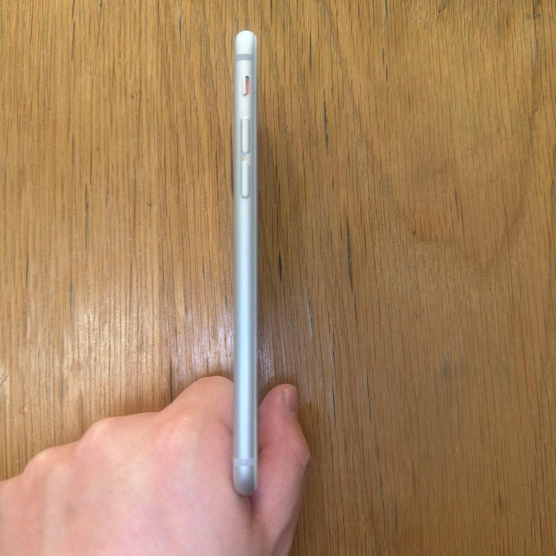 iPhone 6S シルバー SIMフリー バッテリー96%