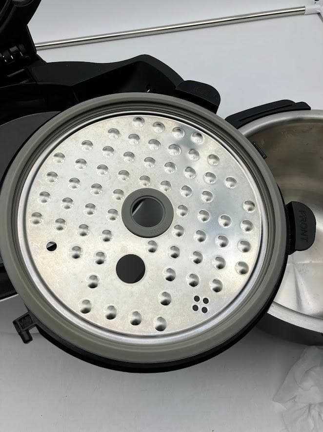 SHARP HEALSIO　自動調理鍋　KN-HW16E-W