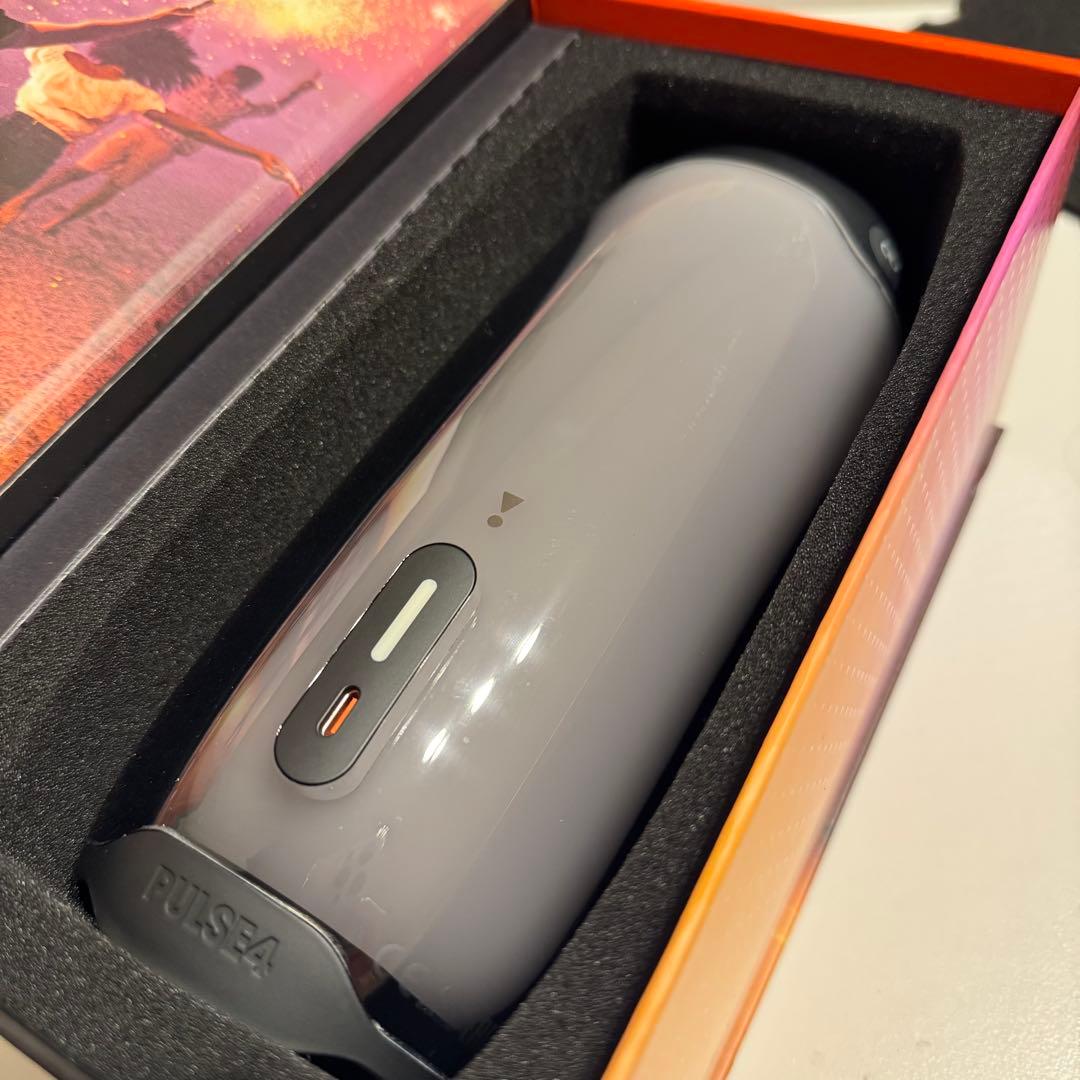 JBL PULSE 4 ワイヤレススピーカー