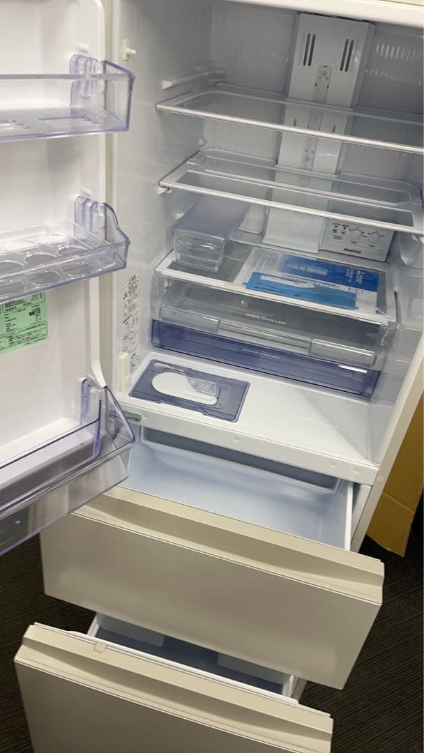 ★展示品！三菱電機 MR-CX33KL-W 3ドア冷蔵庫 CXシリーズ2024年