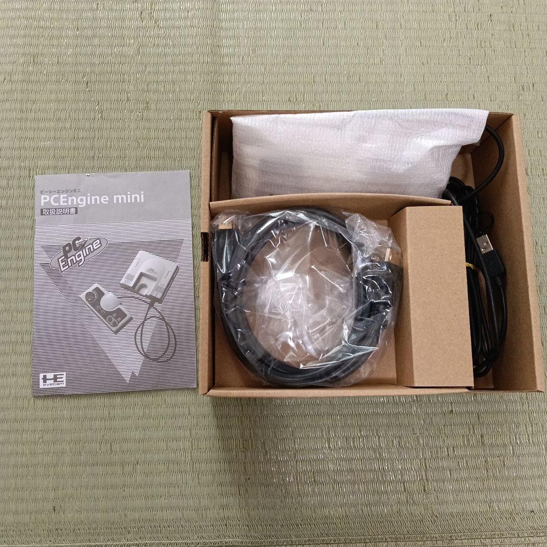 PC Engine mini 本体 + コントローラー + HDMIケーブル