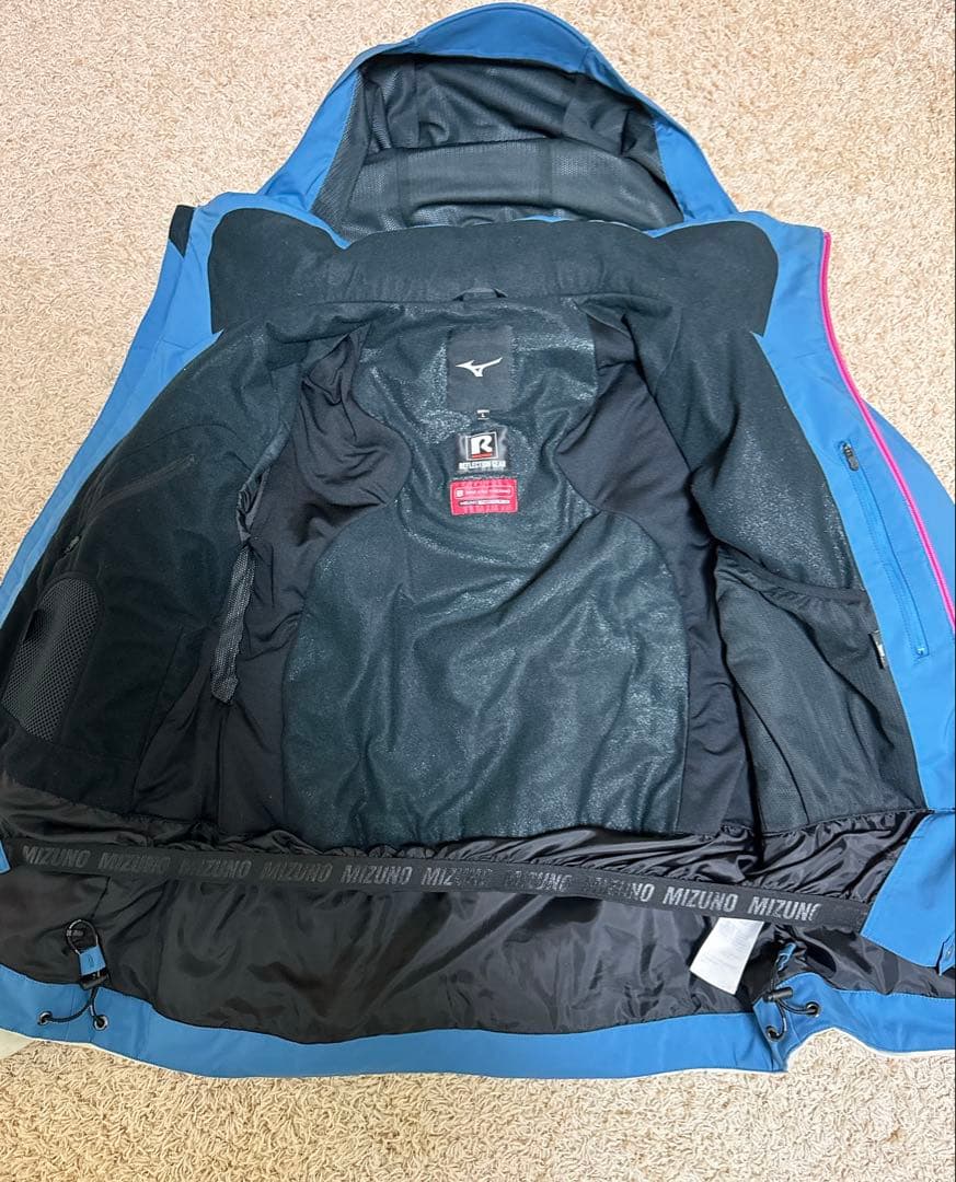 ミズノ　スキーウェア　上下Lサイズ