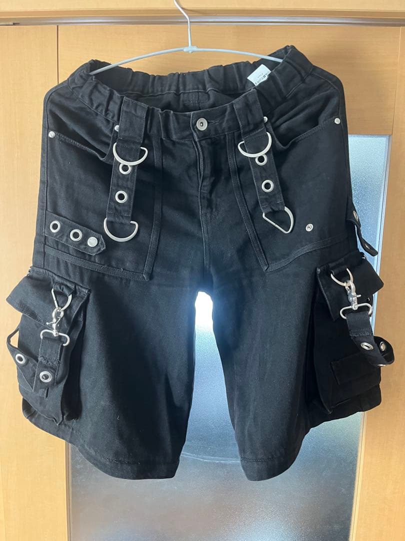 【瑠華】REFLEM ブラックカーゴパンツ 2way 未使用に近い