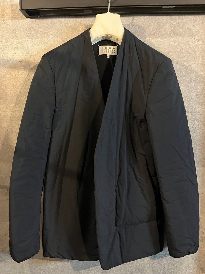 メゾンマルジェラ　ノーカラー黒ジャケット 中綿　春夏 希少サイズ48