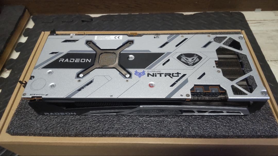 グラフィックボード・グラボ・ビデオカード RADEON RX 6800 XT SAPPHIRE NITRO+