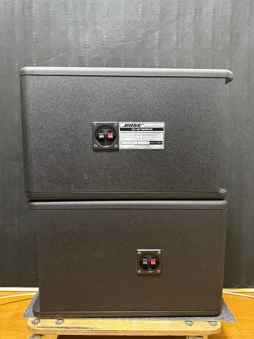 スピーカー・ウーファー Bose 301 AV Monitor