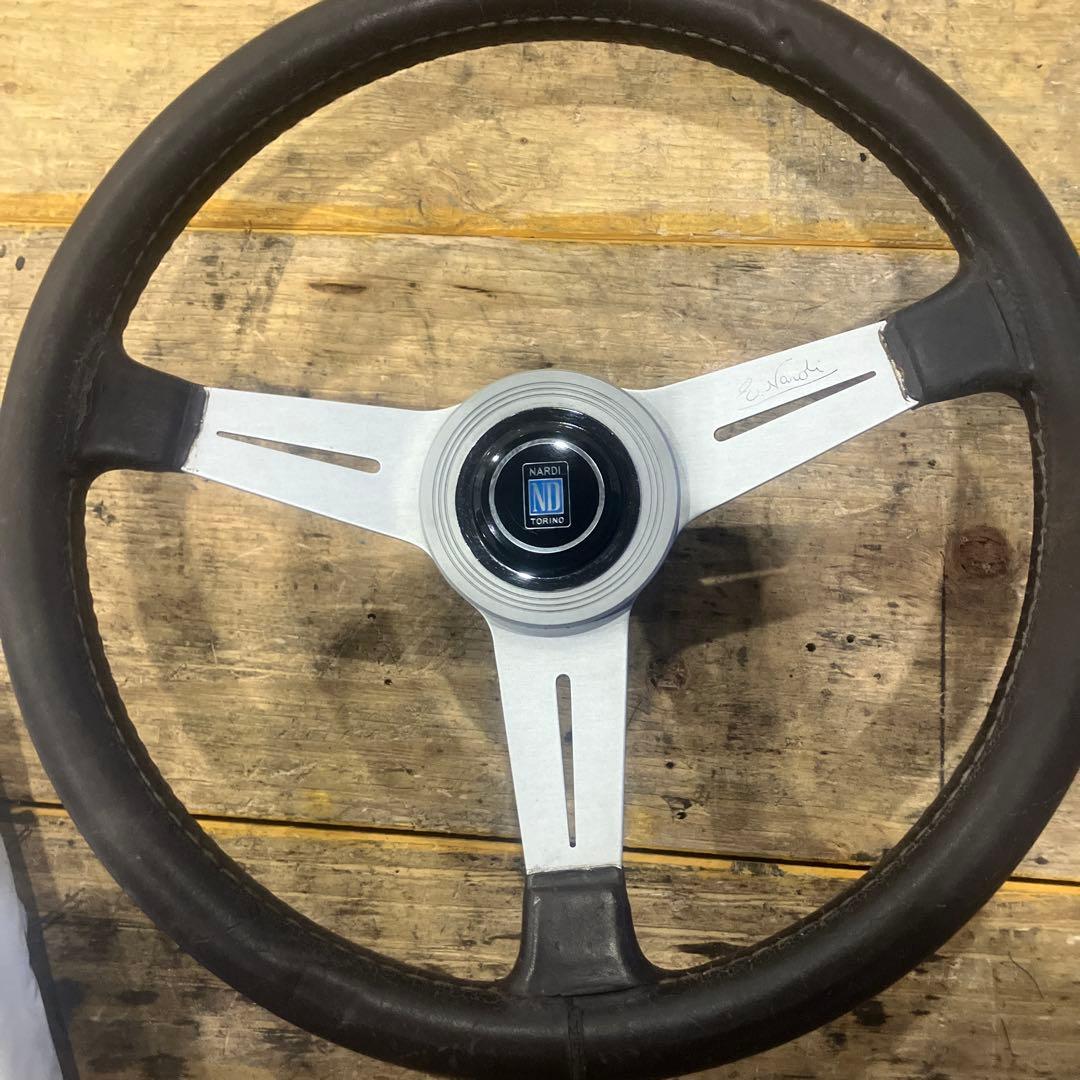 B*S様 NARDI TORINO ステアリング　ナルディ 360ミリ