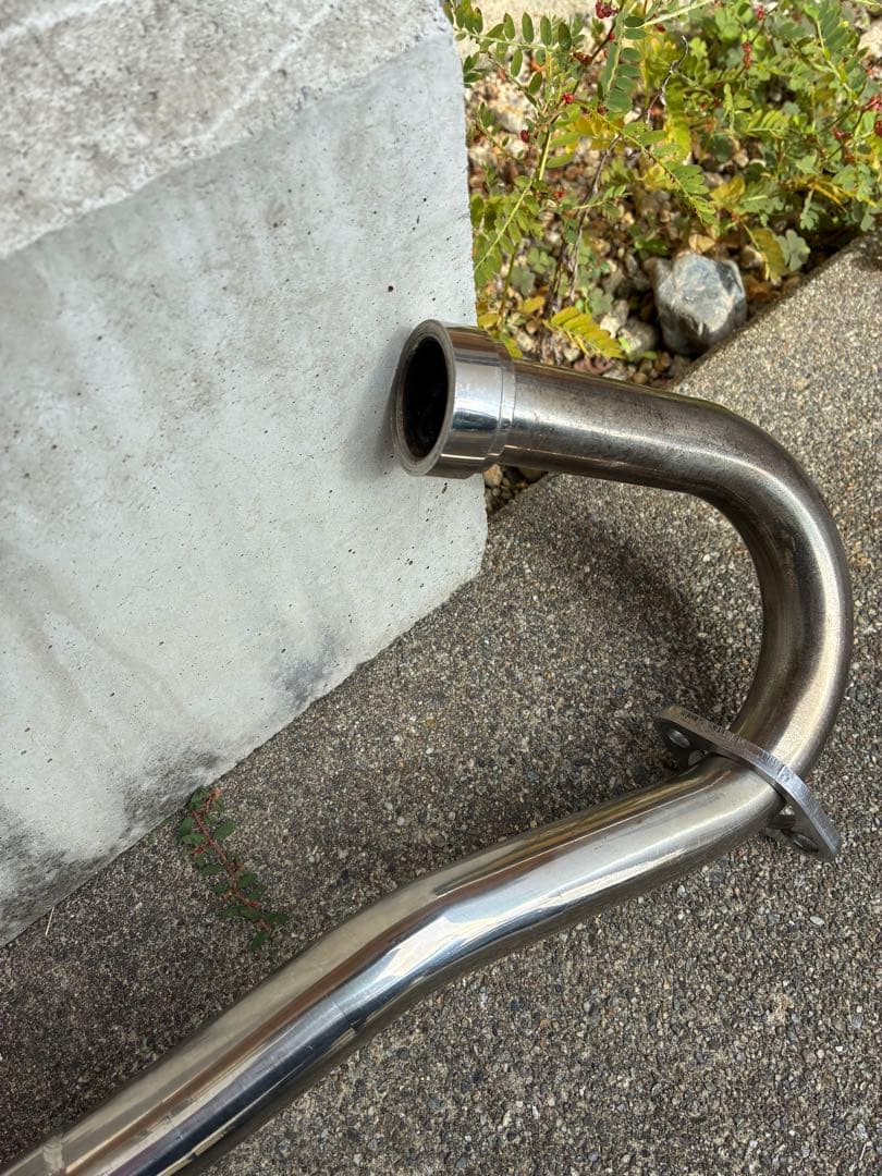 エイプ・モタード　アップマフラー