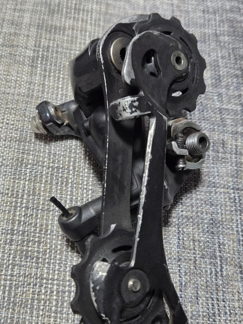 土日特別値下げ　シマノ ULTEGRA シフター・ディレイラーセットR6800