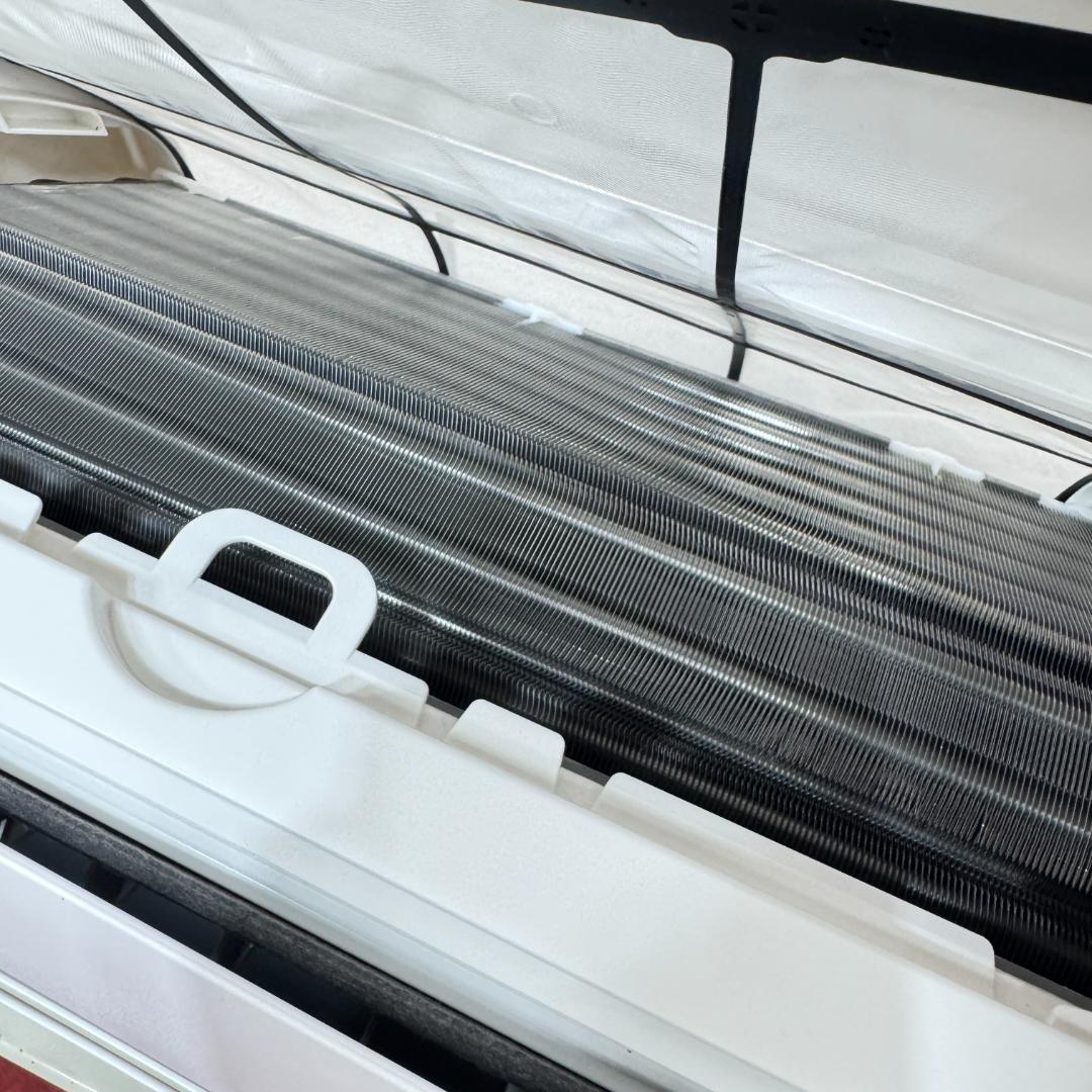 東京23区送料無料　超美品ダイキンエアコン　６畳用　使用期間６ヶ月のみ　洗浄済み