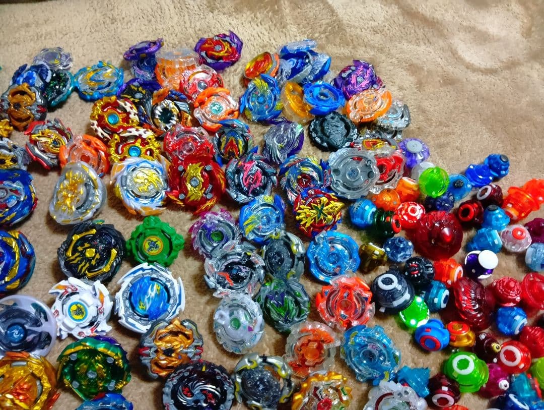 ベイブレードバースト　まとめ　大量　ロアバハムート　ベイブレード