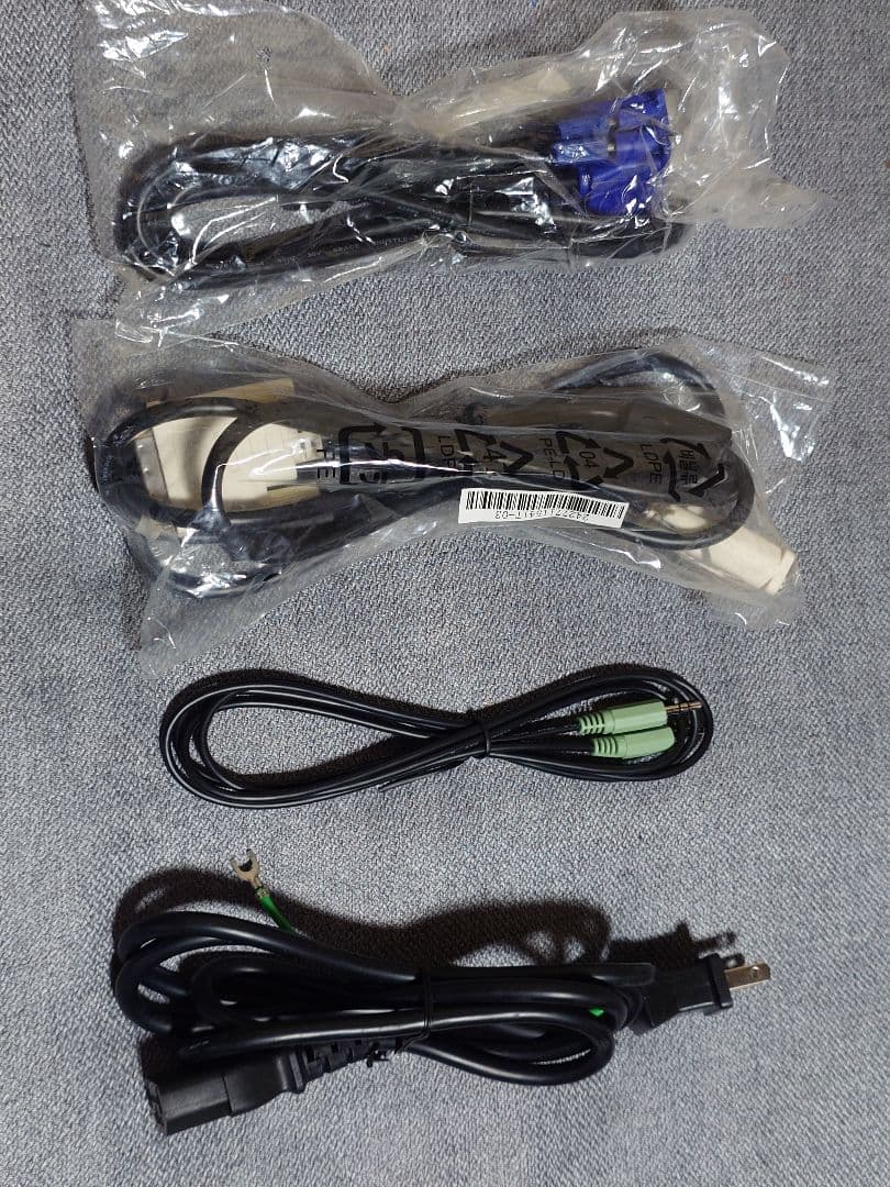 あきえもん様　EIZO　液晶モニター FlexScan S1701　ブラック 黒