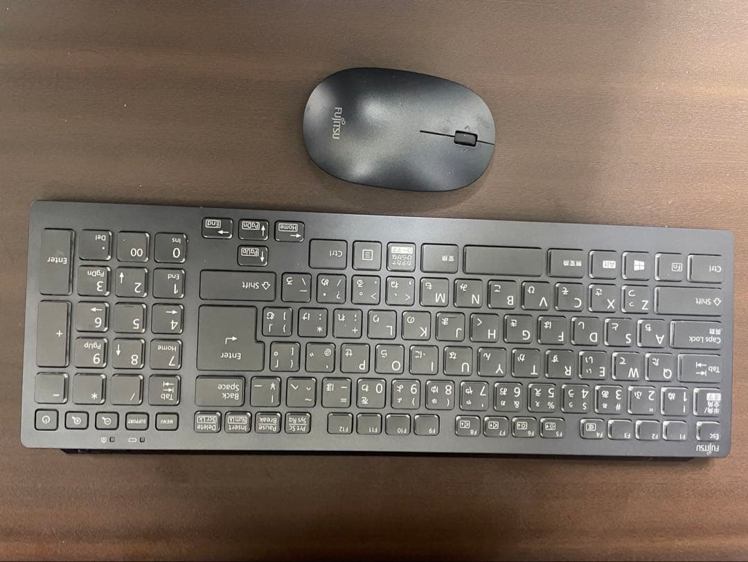 富士通デスクトップPC　Windows11　ESPRIMO WF2/D2