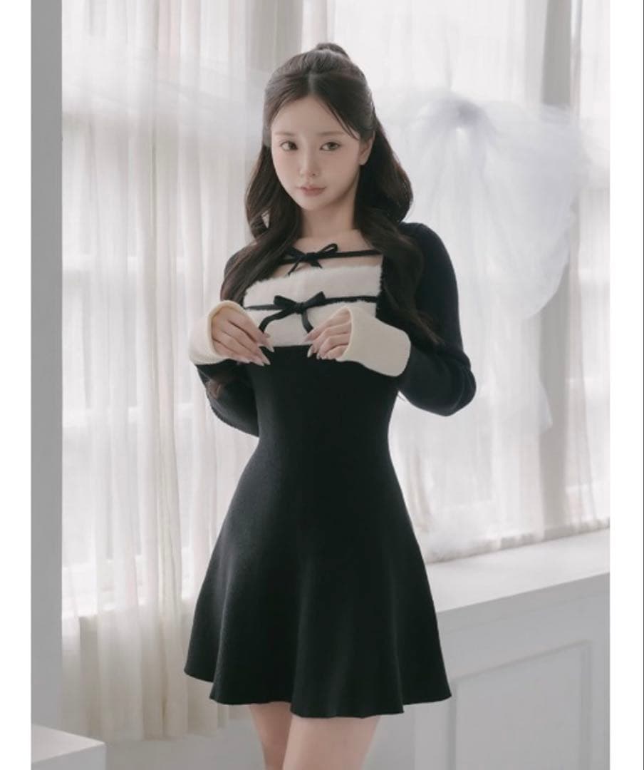 Darich リボンファーフレアニットミニワンピース BLK 未使用　タグ付き