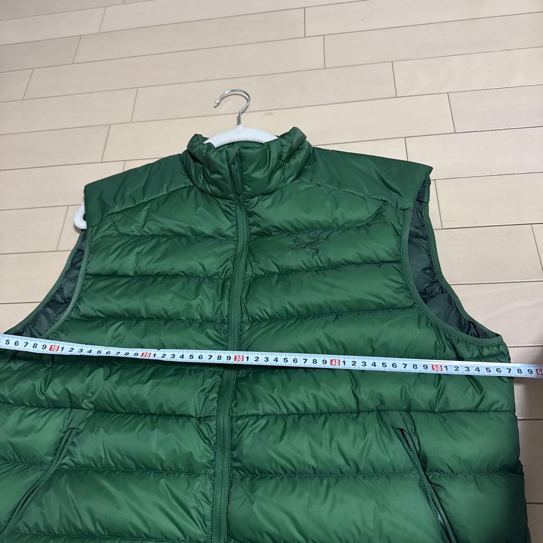 ARC'TERYX グリーン ベスト L 新品タグ付き