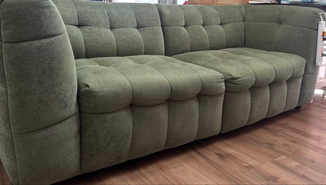 美品　オシャレ　ソファー　三人掛け