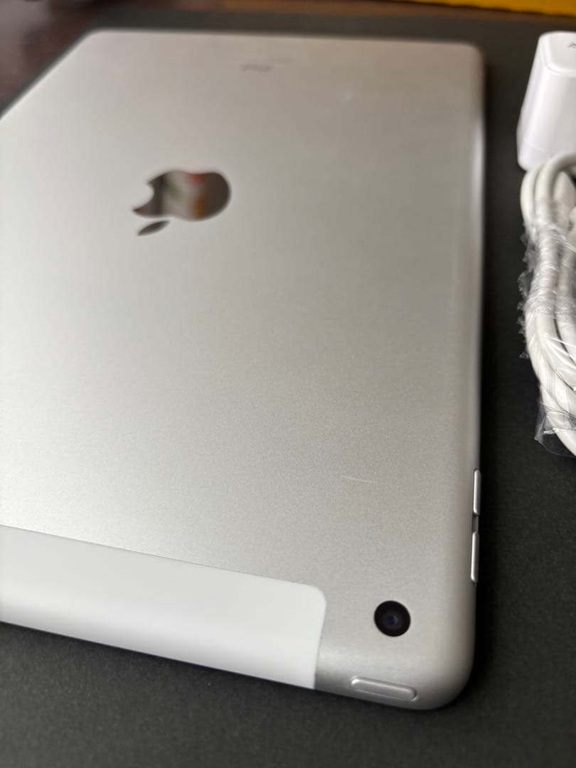 Apple iPad 第7世代 128GB SIMフリー