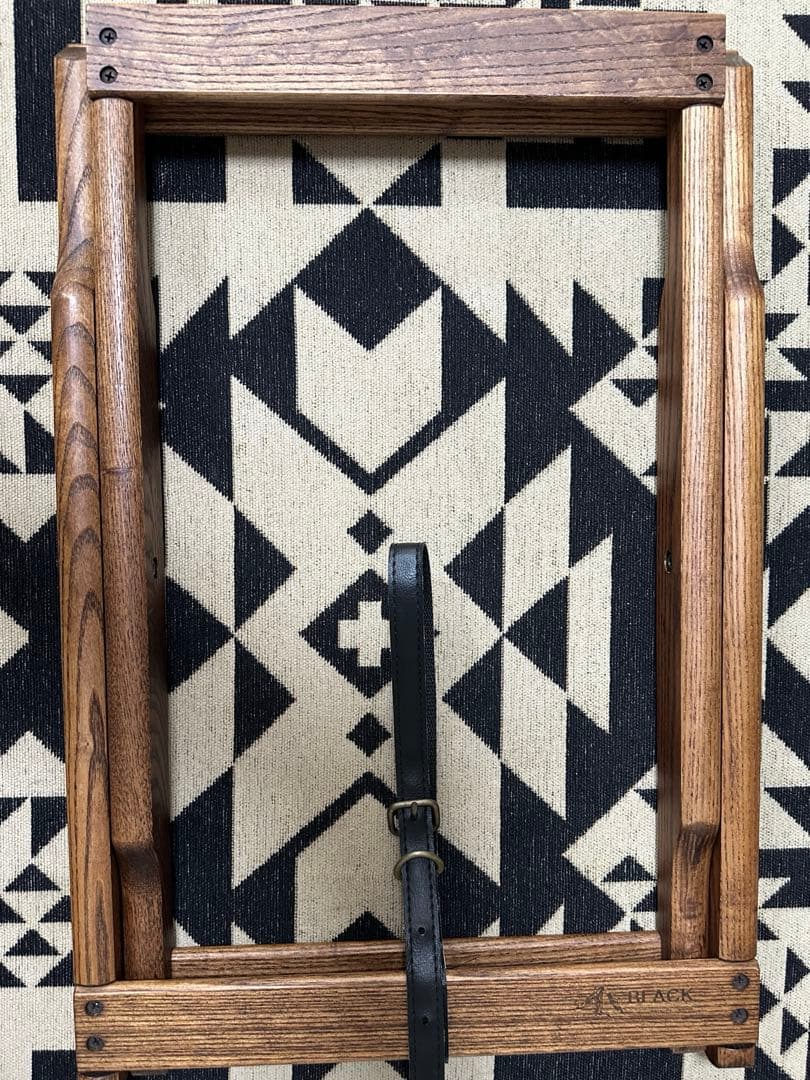 black design ブラックデザイン　Xスタンド　X stand