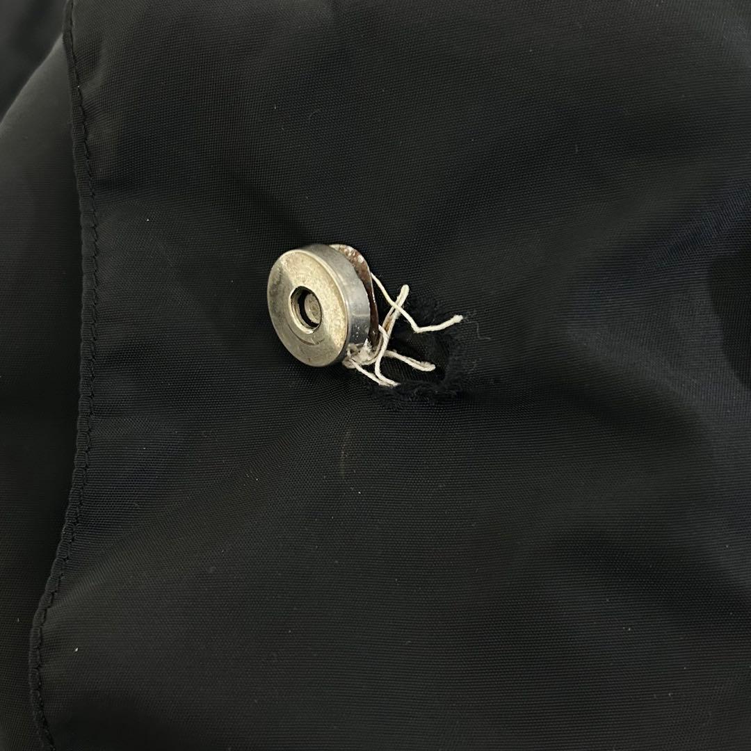 プラダ PRADA ナイロン ショルダーバッグ 三角ロゴプレート ブラック