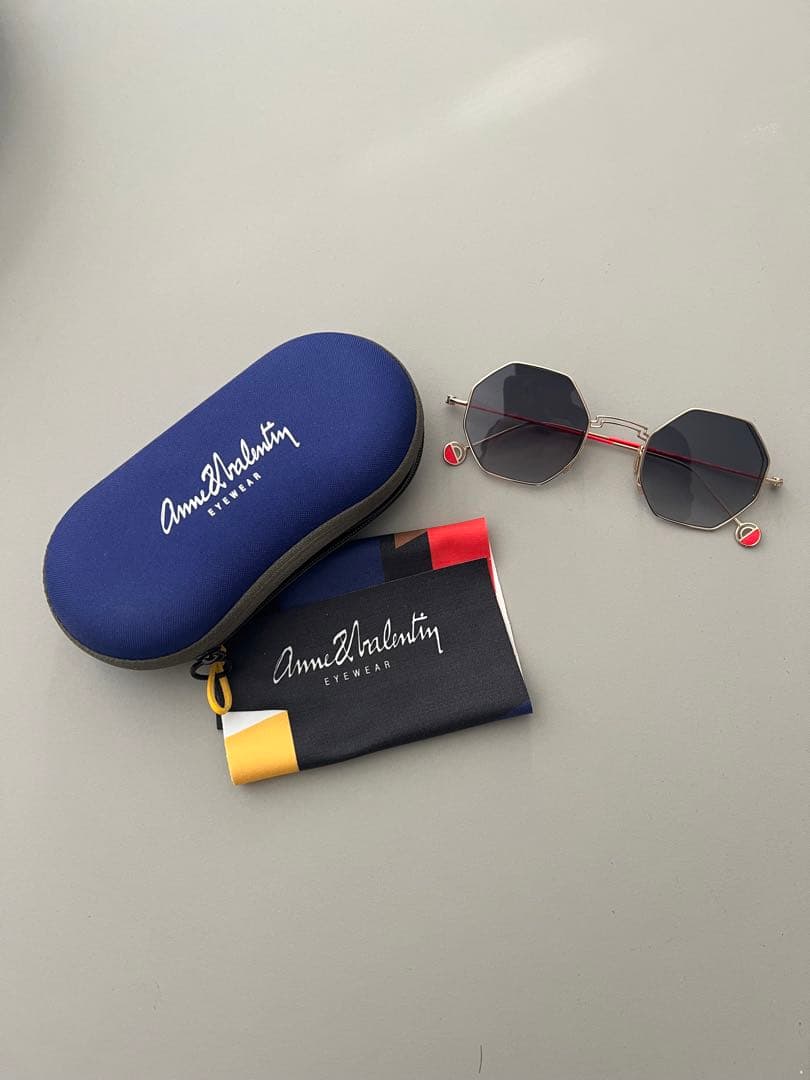 Anne et Valentin STEN 21D22 サングラス