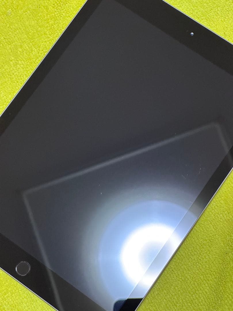 iPad 9.7インチ ( 第6世代) 32GB WiFi モデル