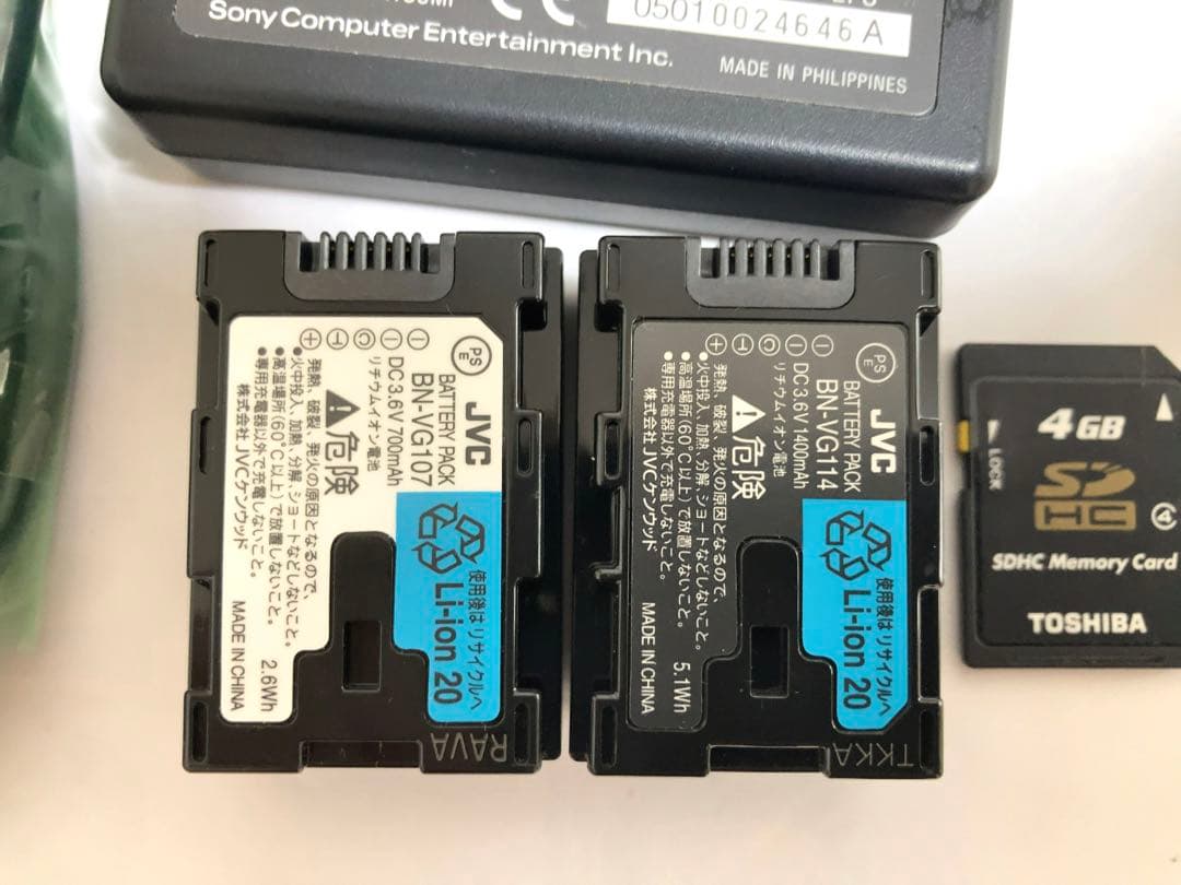 JVC ケンウッドGZ-HM390-S Everio バッテリ2個 SDカード付