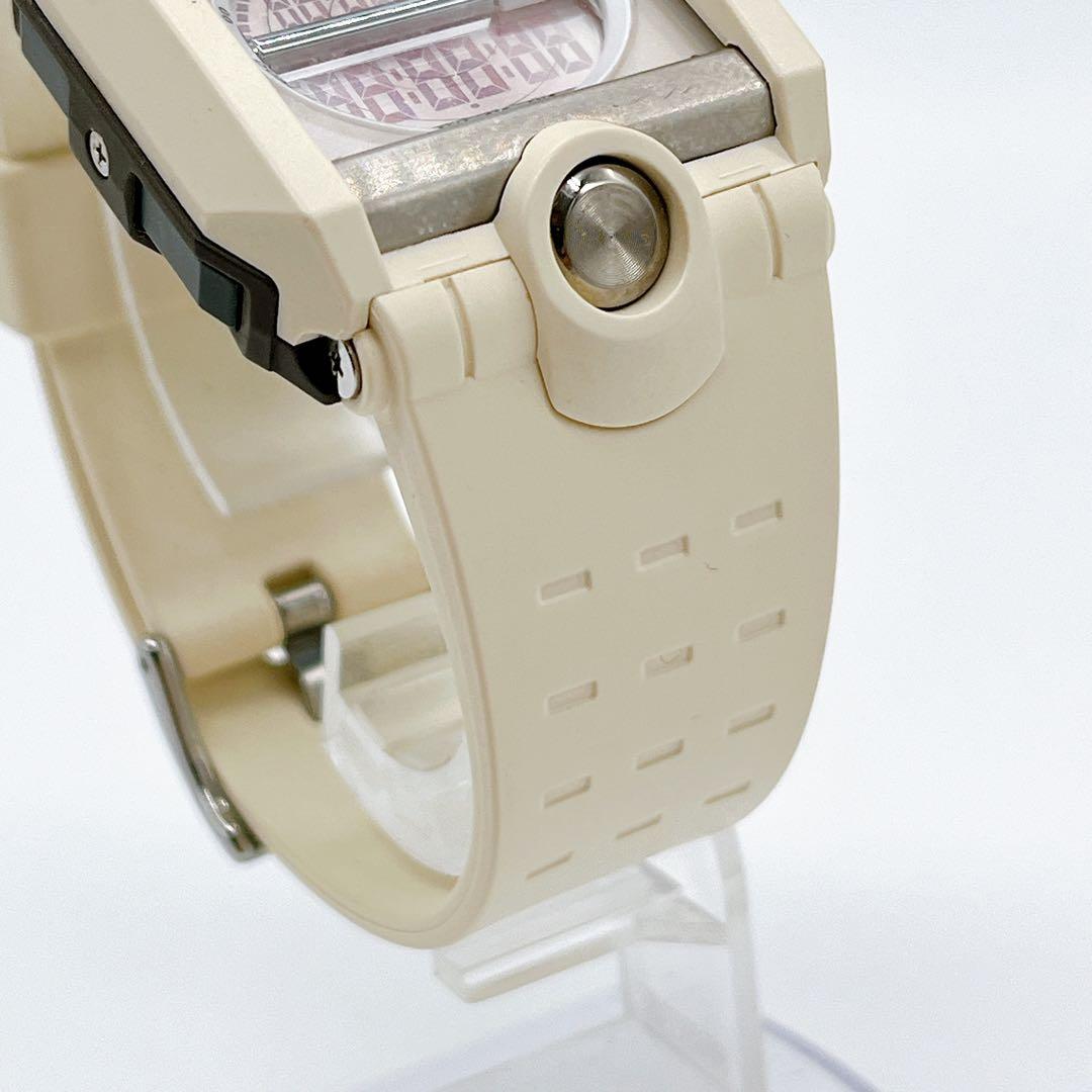 CASIO カシオ G-SHOCK G8100-1JF 腕時計 アイボリーy2k