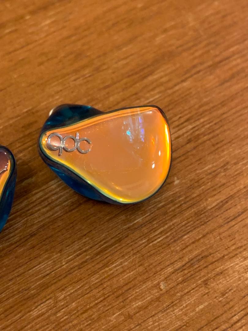 QDC FRONTIER 有線イヤホン