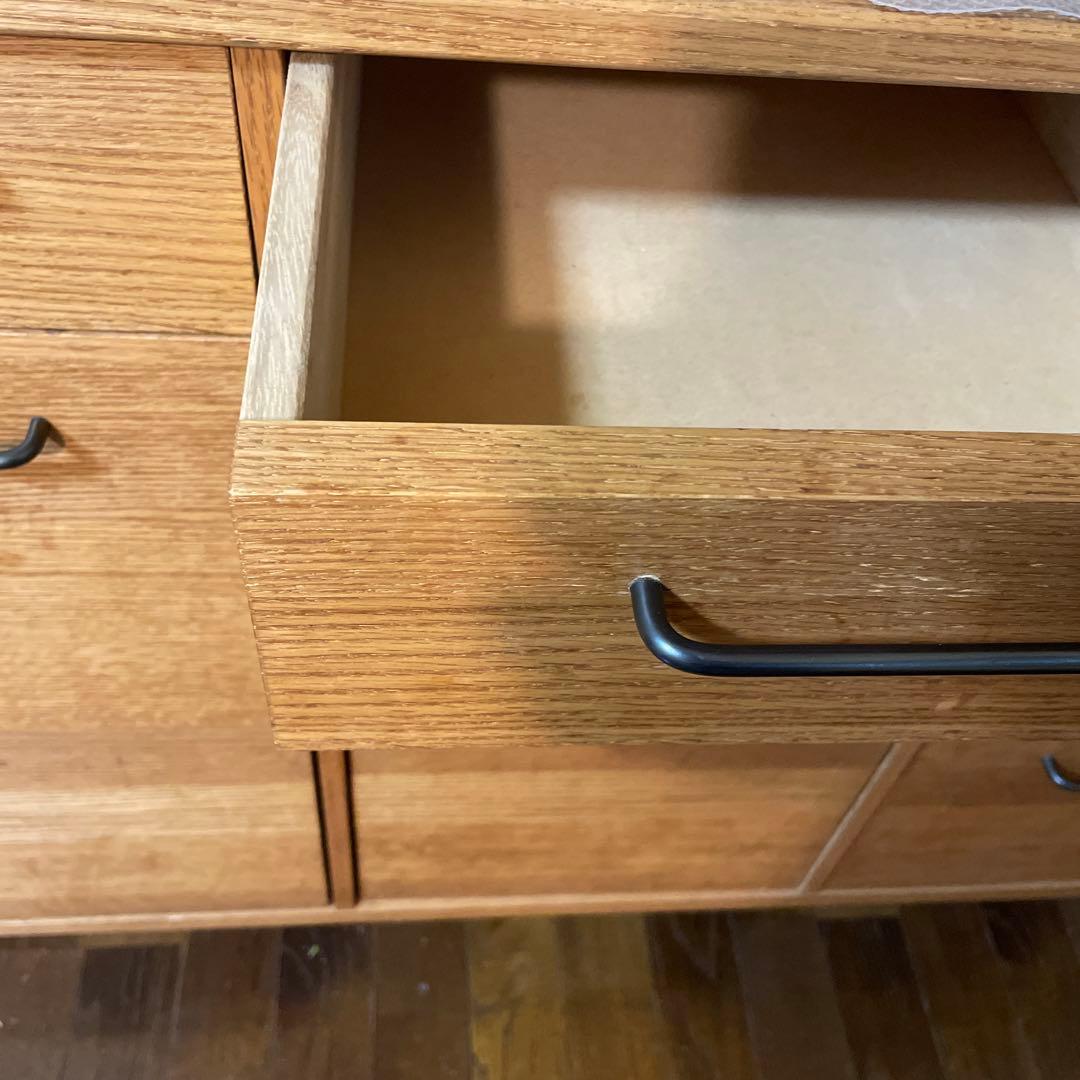 モモナチュラル　食器棚