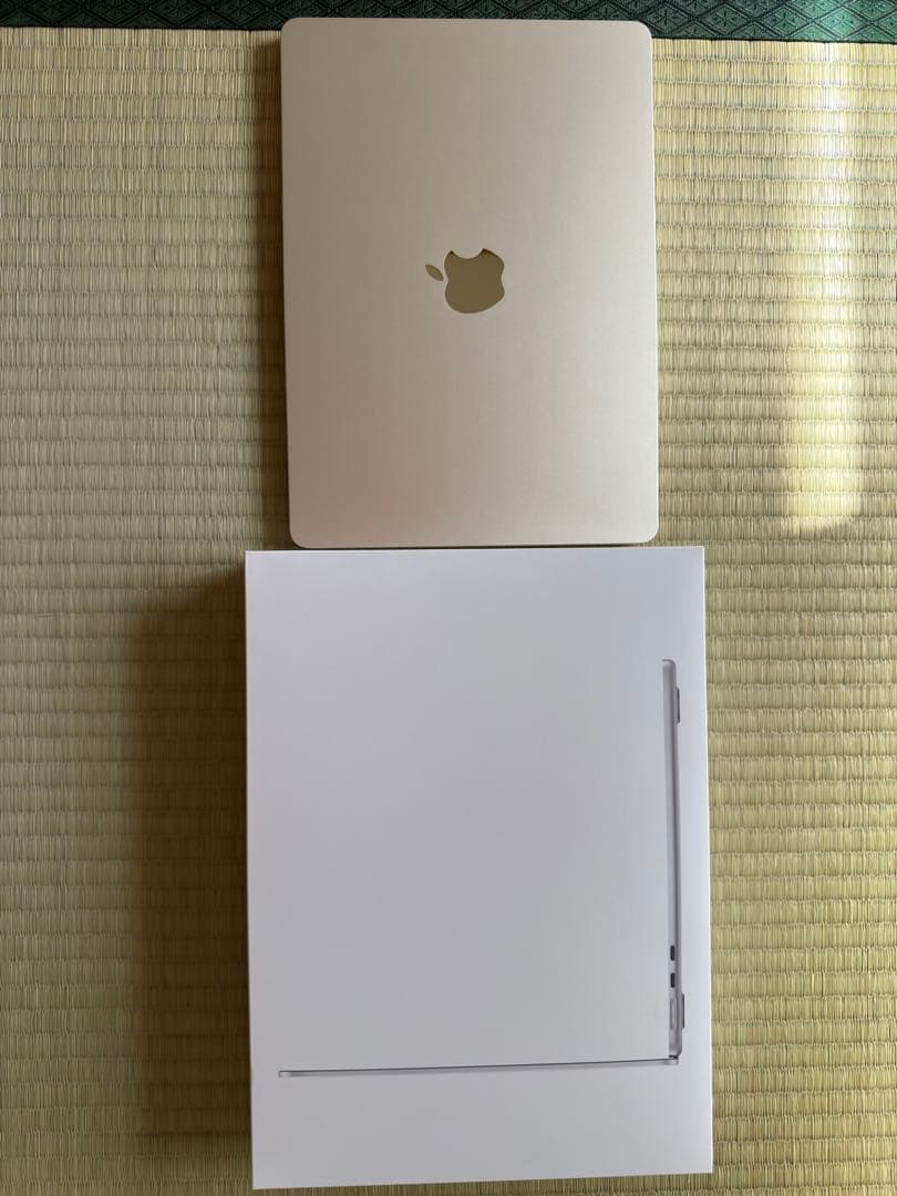 MacBook Air M2 2022 256GB 美品 Mouse付