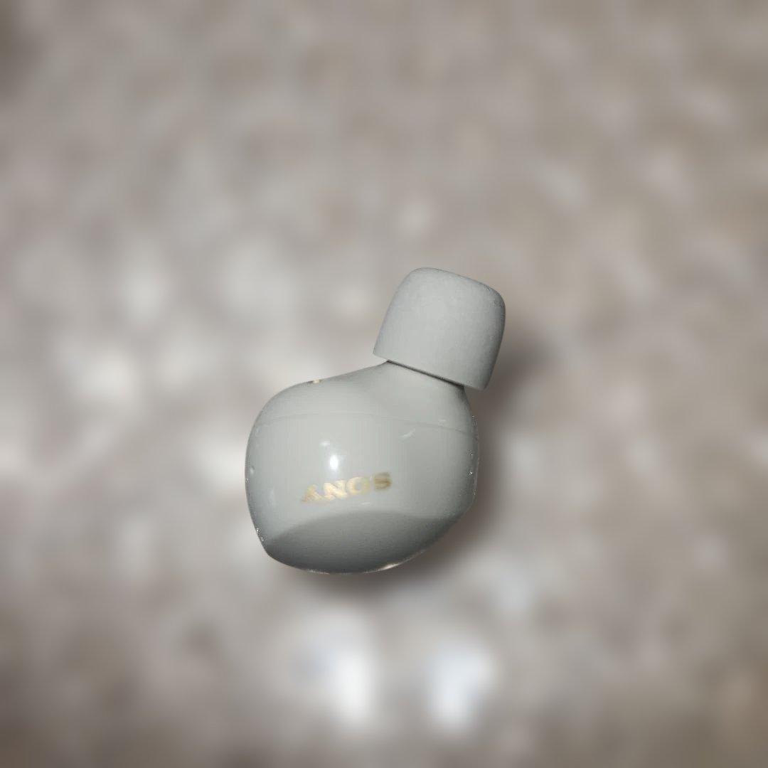 美品 SONY ワイヤレスイヤホン WF-1000XM5 プラチナシルバー