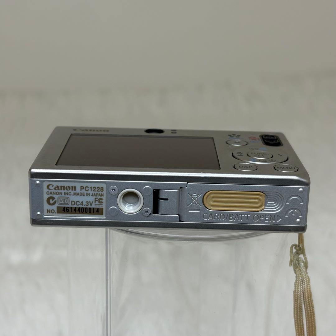 Canon カメラ　IXY 10 PC1228 充電器 コンデジ　動作品