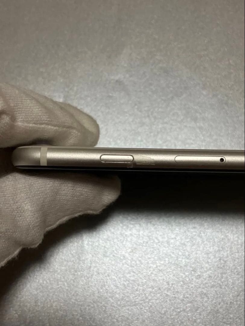 【バッテリー最大100%】iPhone SE 第3世代 64GB スターライト