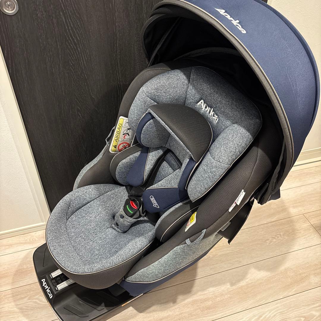 Aprica クルリラプラス360°セーフティ車用チャイルドシート　⭐︎取説付き