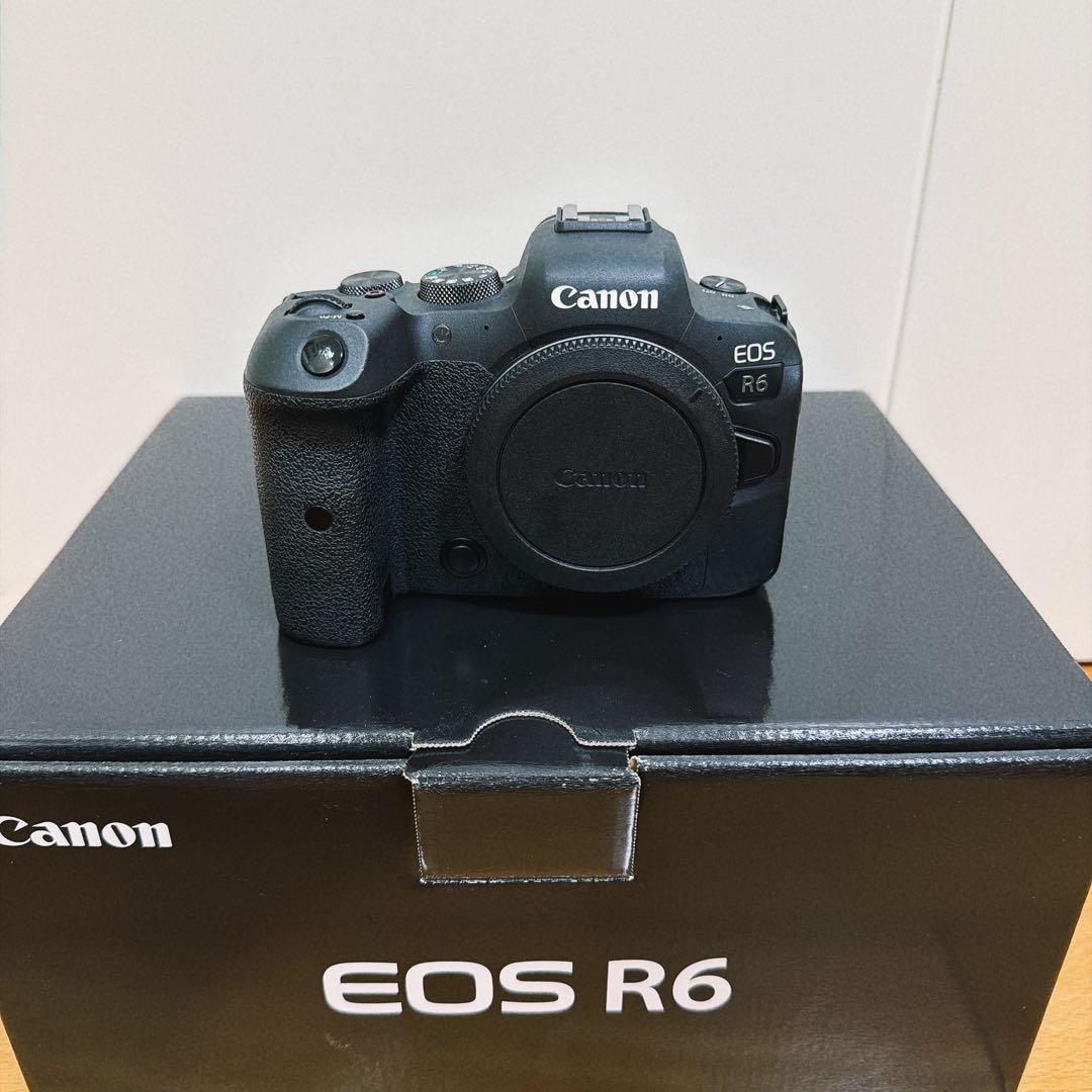 Canon EOS R6 ボディ本体 中古品