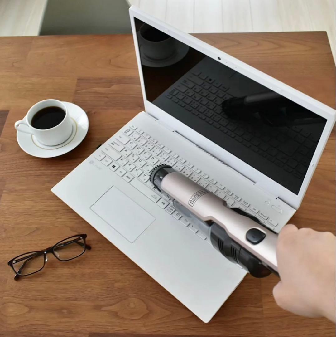 新品未使用【ブラック&デッカー】ハンディクリーナー スリムサイクロン