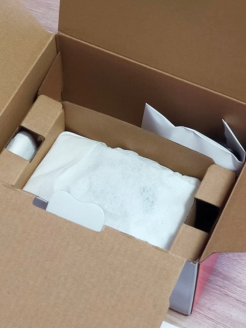 【新品未使用】SONY ZV-1F デジタルカメラ ホワイト