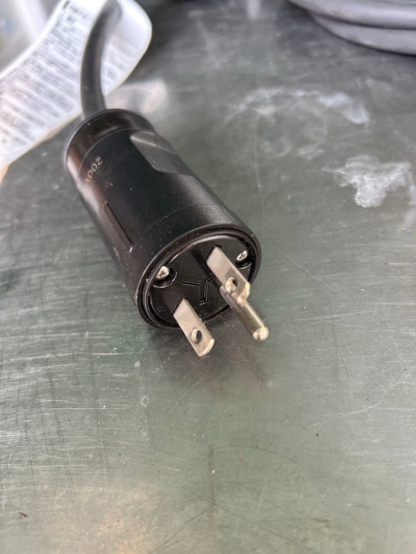 プリウスPHV 充電ケーブル　中古　動作品