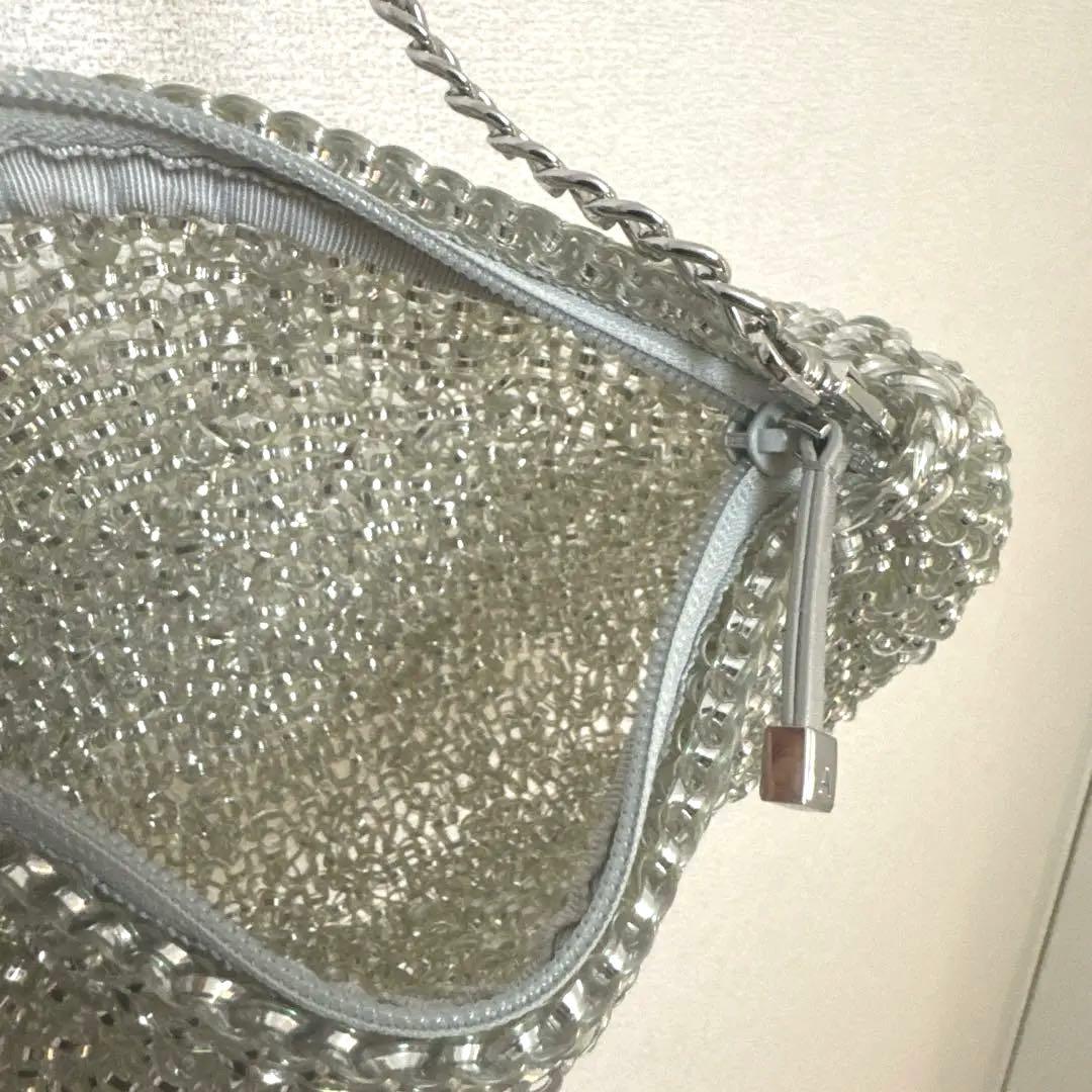 アンテプリマ　チェーンショルダーバッグメタリック