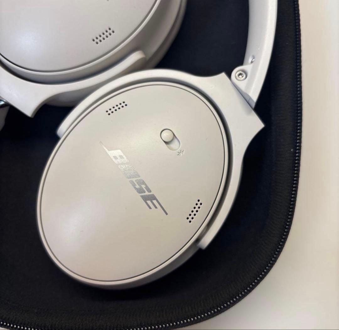 美品 Bose QuietComfort 45 ヘッドホン ホワイト