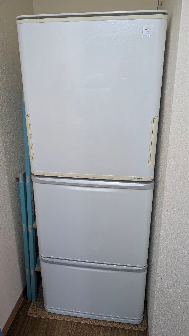 SHARP ノンフロン冷凍冷蔵庫 SJ-PW31Y-W 314L