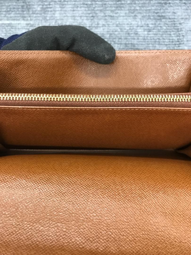 LOUIS VUITTON　ルイヴィトン　長財布　モノグラム　31