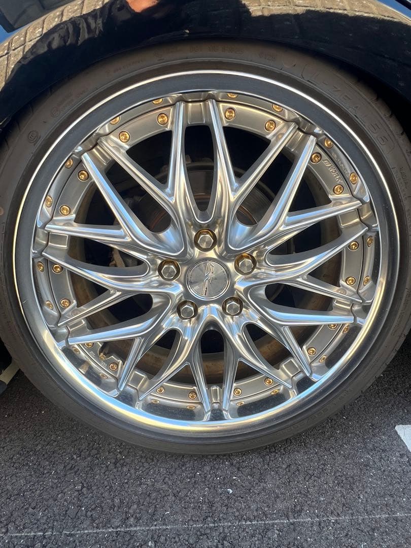 Sクヴェル19インチ4本タイヤ付き