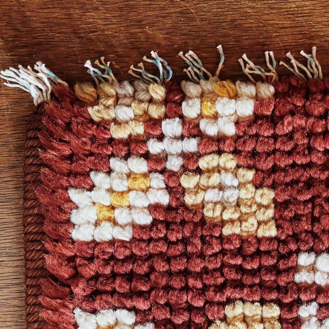 114×70 ブルガリア産 フカフカ ヴィンテージラグ