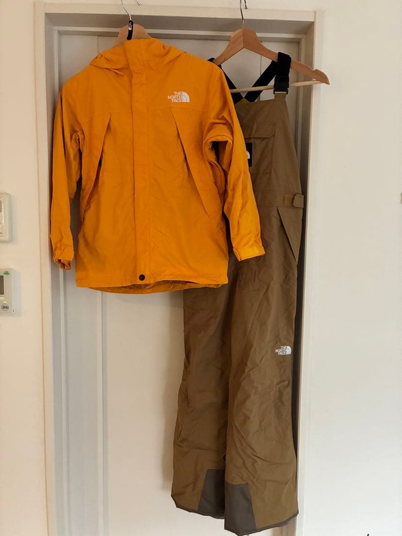 ノースフェイス　キッズスキーウェア　140cm150cm