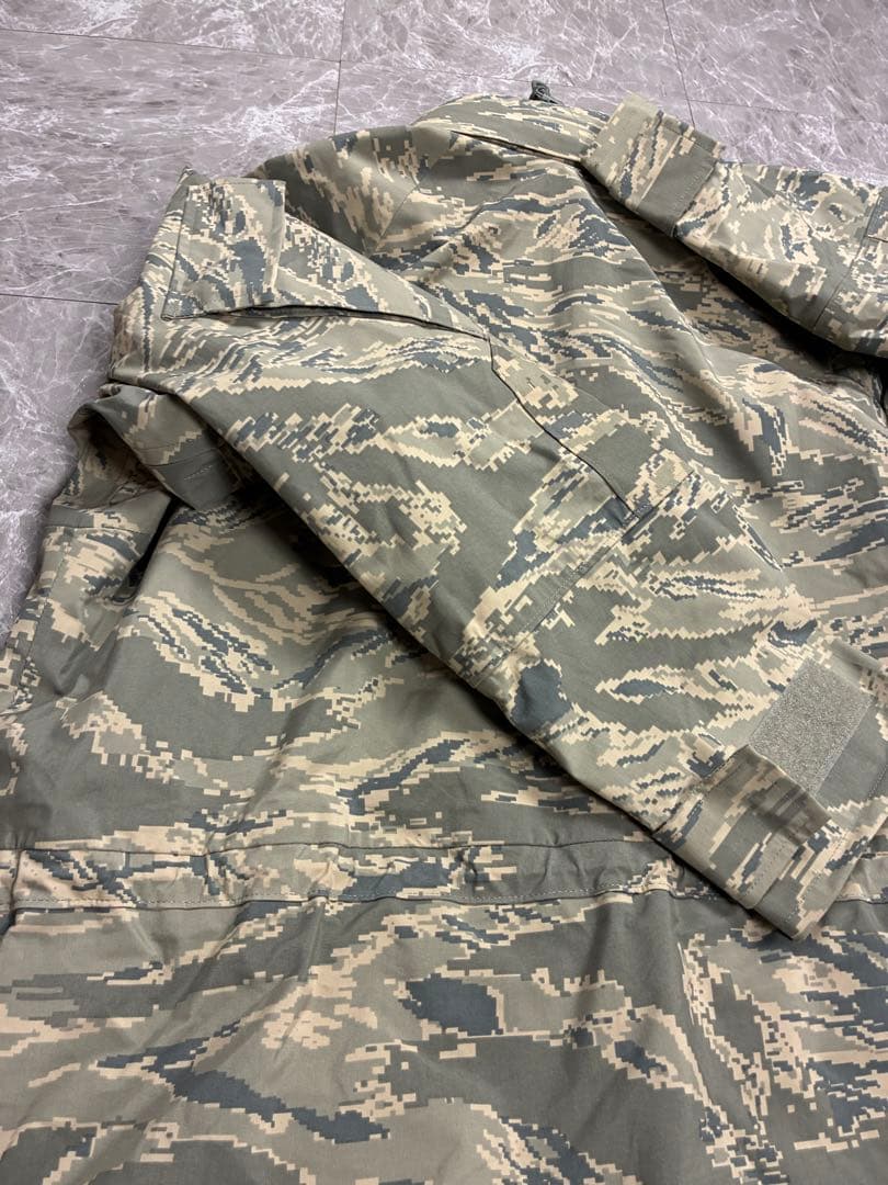 ECWCS Gen2 GORE-TEX デジカモ マウンテンパーカー M-R