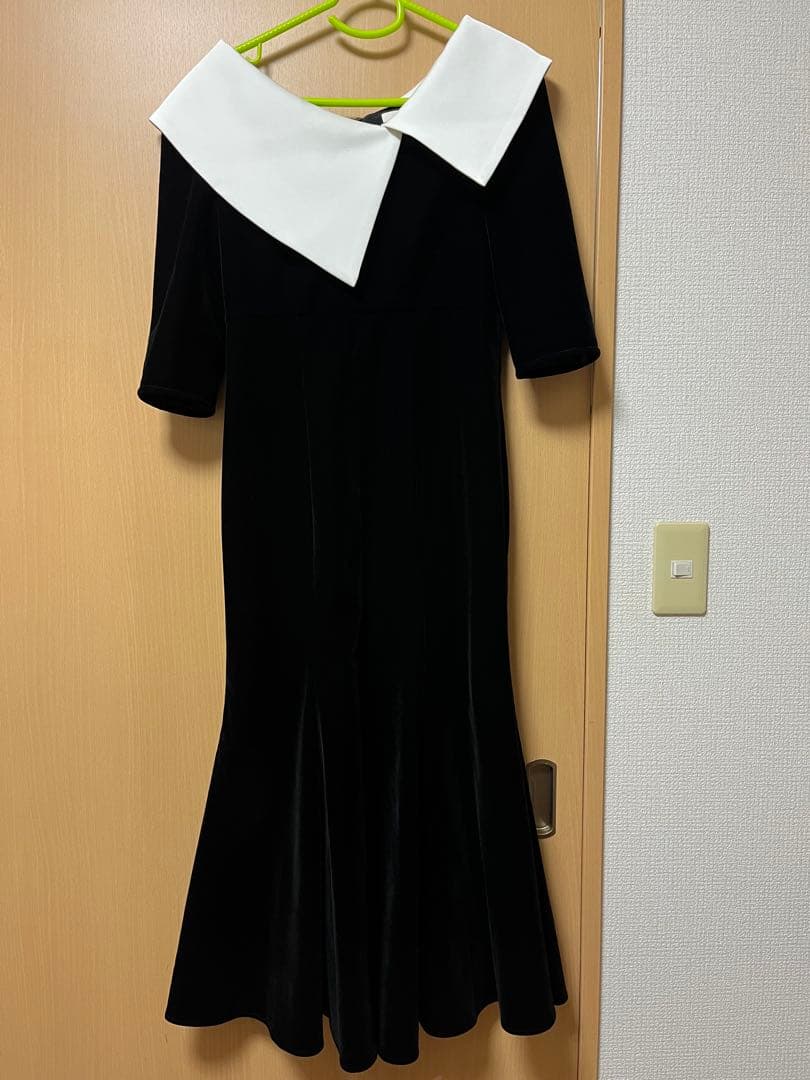 LEJA アシンメトリービッグカラーベロアマーメイドワンピースドレス