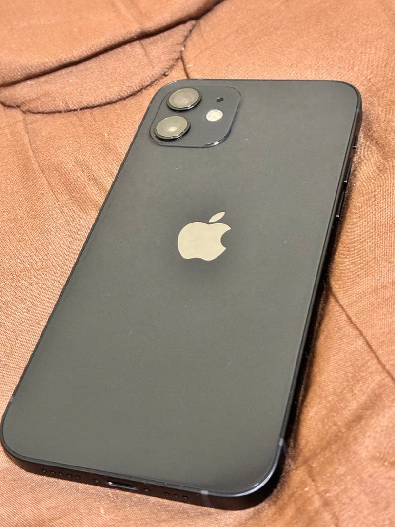 Apple iPhone 12 ブラック 64gb 本体