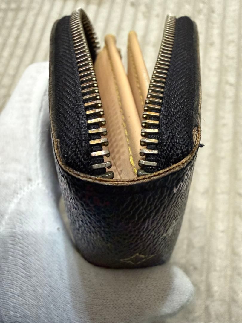 ルイ・ヴィトン　マルチカラー　ブラック長財布　LOUIS VUITTON