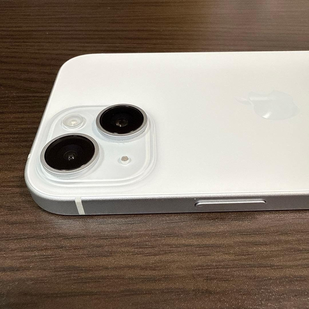 iPhone 15 美品 SIMフリー 128GB シムフリー